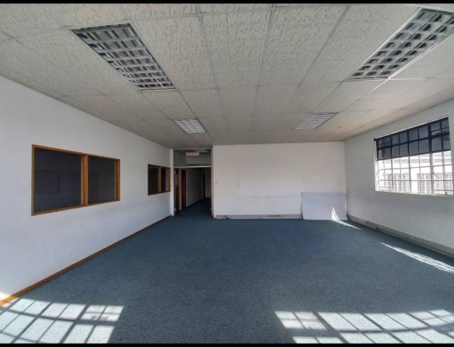 412M² OFFICE RENTED IN OBSERVATORY